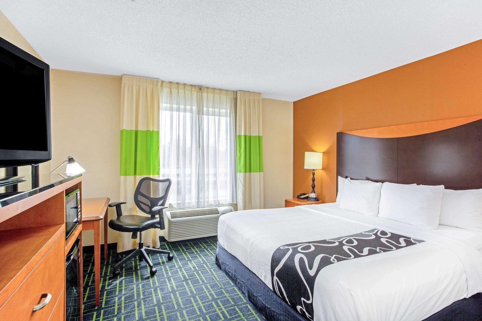 Hotel La Quinta By Wyndham Manassas Battlefield Extérieur photo